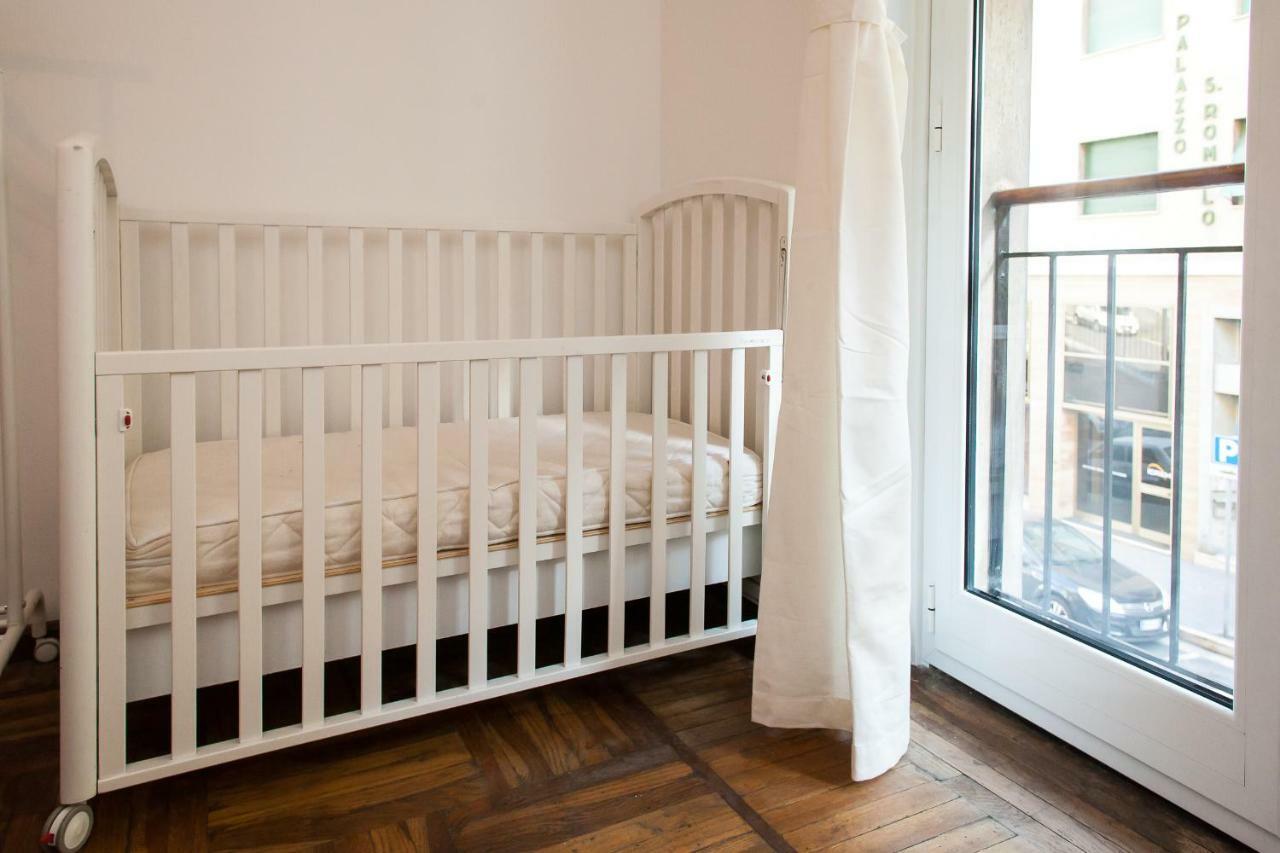 Casa Liberta - Downtown Modern Apartment With Airconditioning Санремо Экстерьер фото